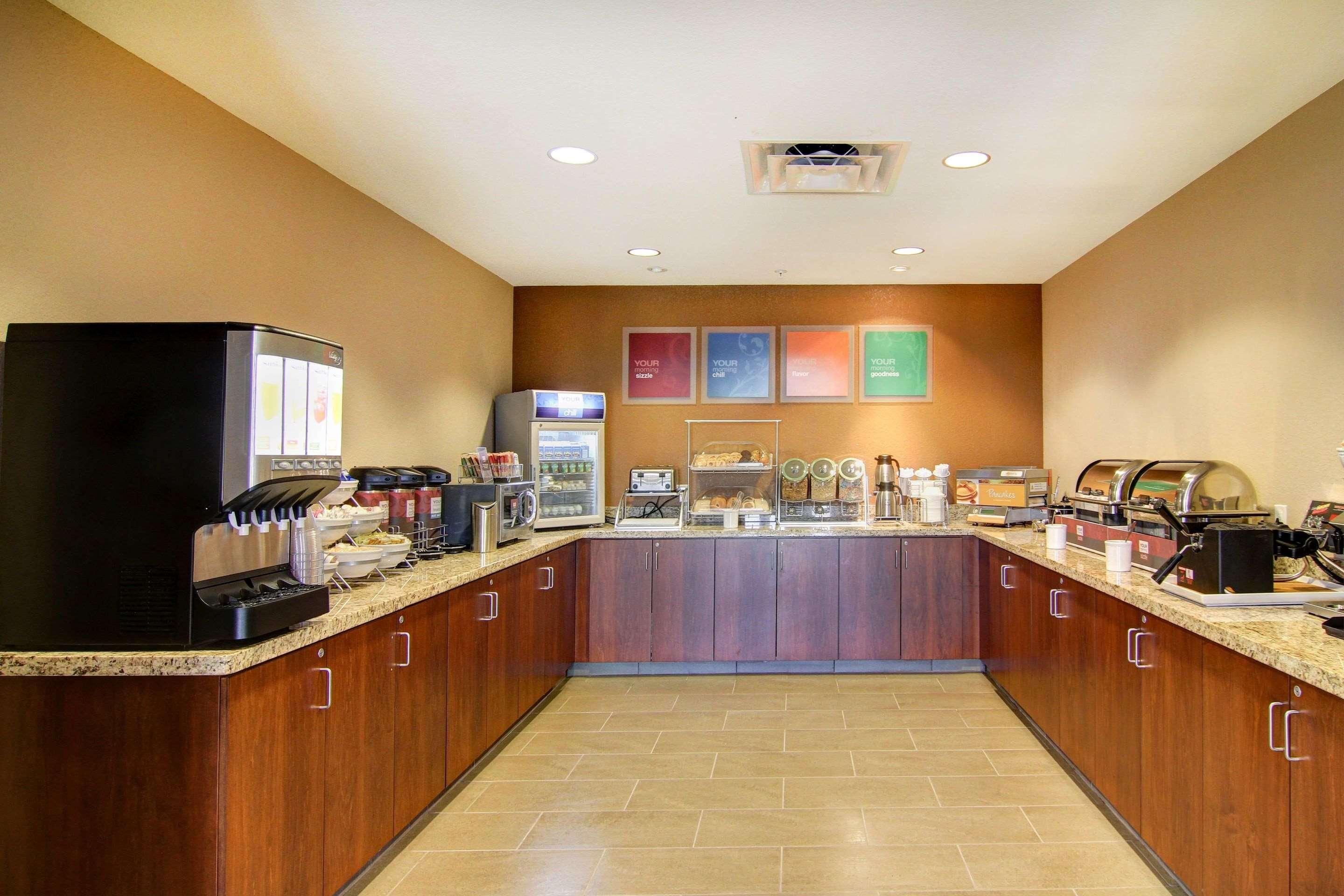 Comfort Suites Carlsbad Extérieur photo