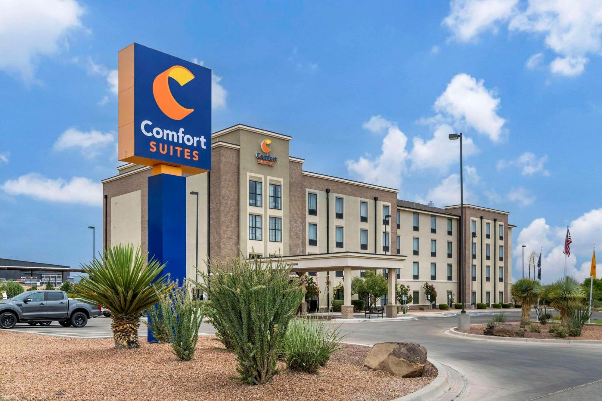 Comfort Suites Carlsbad Extérieur photo